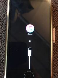 Ipodtouchをアップデートしたら画面に充電マークとitunesマー Yahoo 知恵袋