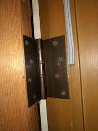 ドアが傾いてるのですが直し方教えてください 教えて 住まいの先生 Yahoo 不動産