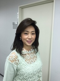 藤吉久美子さんが52でも若くて色っぽくいられるのと不倫に因果関 Yahoo 知恵袋