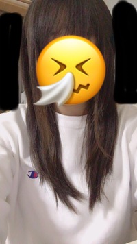 ユニバでカチューシャを付けても違和感のないショートボブにおすすめのヘアアレって Yahoo 知恵袋