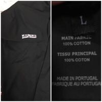 Vetements ヴェトモン のパーカーを買おうと思っているん Yahoo 知恵袋