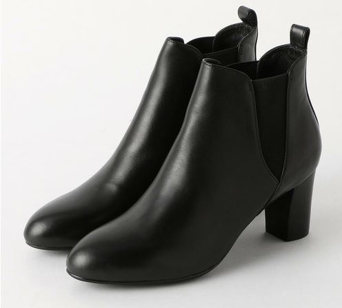 ショートブーツ1、2回しか履いておりません。 結婚式でブーツを
