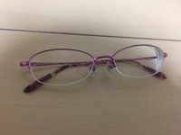 メガネを壊してしまい姉の予備のメガネを譲ってもらうことになったのですが Yahoo 知恵袋