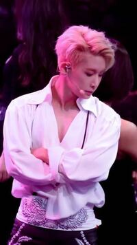 Monstaxのウォノくんの足の甲にはタトゥーがあるんですか Yahoo 知恵袋