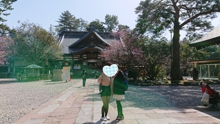 写真に緑の光の写真がとれました 金沢の尾山神社です 3枚連続で Yahoo 知恵袋