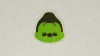 ディズニーのキャラクターで緑色三つ目の宇宙人 名前と 何者なんです Yahoo 知恵袋