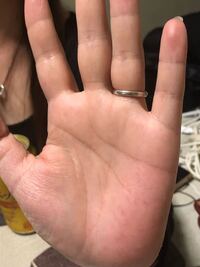 母の手相です 生命線が２本ありますが 詳しい方 解説お願いします Yahoo 知恵袋