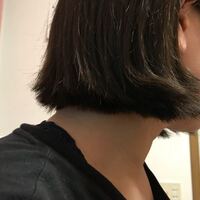 日曜日にセミロングぐらいでしたが ボブの外ハネにしたくて美容室に行きまし Yahoo 知恵袋