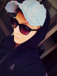 レペゼン地球のdjふぉいの髪型についてdjふぉいは以前動画で 最近髪を後ろで Yahoo 知恵袋