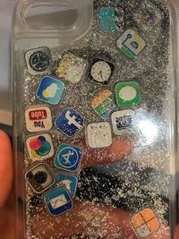液体で 中のキラキラが動くiphoneケースを買ったのですが中 Yahoo 知恵袋