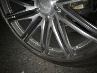 車で歩道と車道の段差があるところ 縁石 から降りてしまいました タ Yahoo 知恵袋