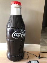 このコカコーラボトル型の冷蔵庫が故障しました 修理したいと思いますが メ Yahoo 知恵袋