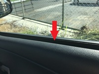 自動車の運転席側のガラスのゴムが 外れてしまいました 窓ガラ Yahoo 知恵袋