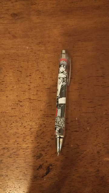 ヤバイです！ - ボールペンが戻らなくなりました。下の画像がその