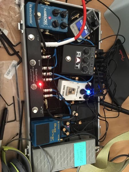 スイッチャーを使うのにパッチケーブルを自作したのですが、全て作り 