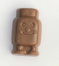 アンパンマンチョコレートに入っていたこのキャラクターの名前はなんでしょう Yahoo 知恵袋