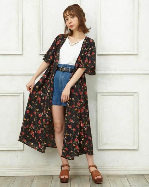 こういうロングコート(?)ロングカーディガン(?)の正式名称を教えてくだ 