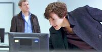 ヴァイオレット エヴァーガーデンのベネディクト ブルーは何歳な Yahoo 知恵袋