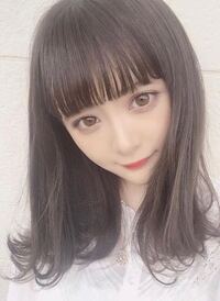 おでこが狭く髪の量多めでかなりストレートな髪質でも 美容室でこの画像 Yahoo 知恵袋