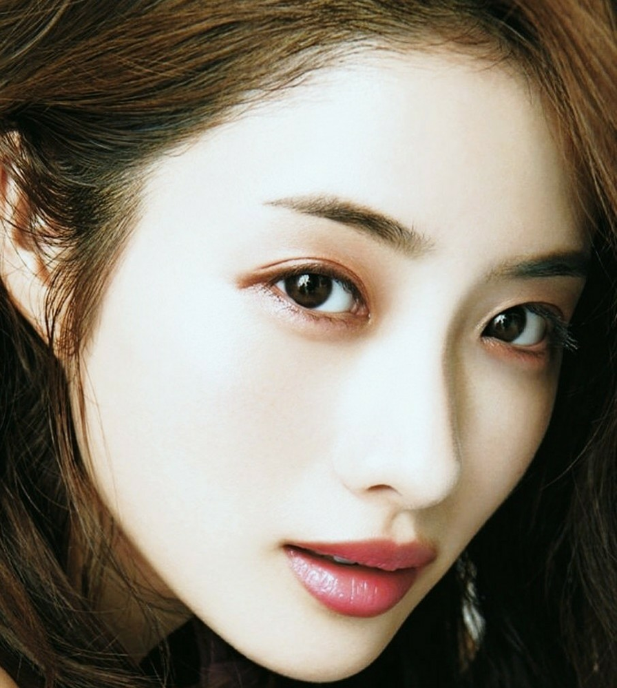 韓国のsns上でこの画像を見つけたのですが 石原さとみって 韓国でも知ら Yahoo 知恵袋