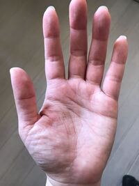 手相占い鑑定ができる方 何度見ても運命線や生命線がないように見えま Yahoo 知恵袋