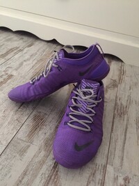 Nikeのスニカー この薄いソールのスニーカーはどんなスポーツ Yahoo 知恵袋