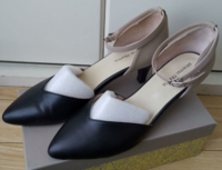 会社にはいていけるパンプス以外の靴を教えて下さい 転職して 通勤に Yahoo 知恵袋