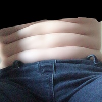 お腹画像あり このお腹どーですか あと これって三段腹ですよね 率直な Yahoo 知恵袋