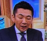 やくみつるさんは 目を二重に整形しましたか 今日 ミヤネ屋をみていたらやく Yahoo 知恵袋