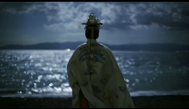 夜の海に1人で行けますか？夜の海にはなんとも言えない不気味さを