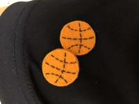 フェルトで作ったんですが バスケットボールに見えますか 色を明るめにして Yahoo 知恵袋