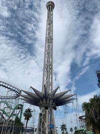 写真の遊具の名前を教えてください 遊園地 京都 大阪 高 Yahoo 知恵袋