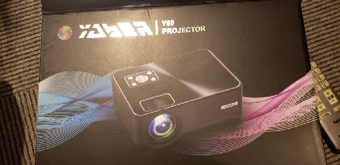 プロジェクターについて質問です - YABERとゆう会社のプロジェクター