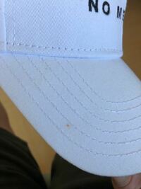 汚れた帽子を１日で白く戻す いい方法ありませんか 元は白い帽子だったのですが Yahoo 知恵袋
