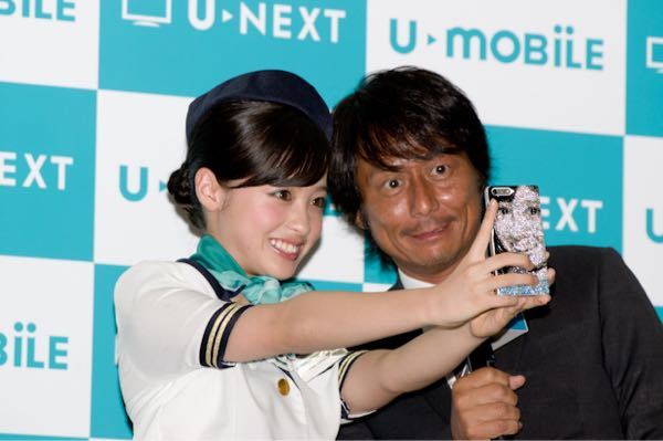 橋本環奈ちゃんは U Next社長の宇野康秀の愛人なのですか Yahoo 知恵袋