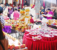 四十九日法要をお寺でします お寺用に お供え物のお菓子 お花 果物 カゴ付 Yahoo 知恵袋