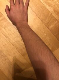 女子で腕毛が2センチ近くなる人はいますか Yahoo 知恵袋