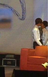 あのこれはどういう状況なのでしょうか 合成 で Yahoo 知恵袋