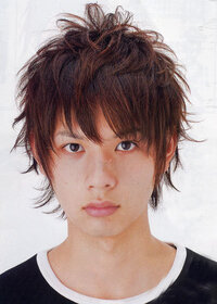 現在の小泉孝太郎の髪型にしたいのですが 美容室でなんて言えばいいですか Yahoo 知恵袋