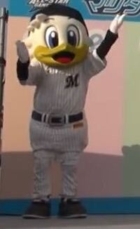 千葉ロッテのマスコットの鳥はなんですか カモメのマー君 Yahoo 知恵袋