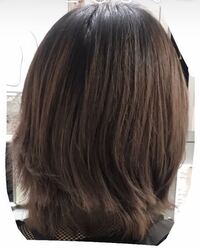 このようなウルフカットは毛量がすごく多い 髪の毛が太くて硬い 額が狭い人に Yahoo 知恵袋