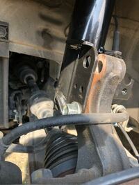 オートバックスで車高調購入 取り付け ローダウンをしともらお Yahoo 知恵袋