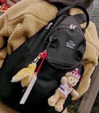 リュックの位置ってどこらへんがオシャレですかね 私は少しお Yahoo 知恵袋