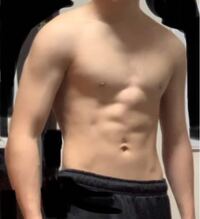 高校生です この写真は友達の体ですが 筋肉はある方ですか 帰宅 Yahoo 知恵袋