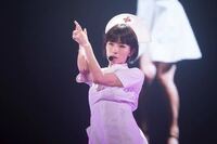 東京事変の某都民という曲について質問です ３分２７秒あたりからの Yahoo 知恵袋