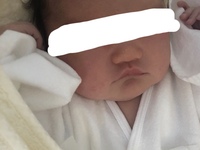 生後2日目の赤ちゃんについてです 口を閉じると下唇が上唇に隠れてしまいま Yahoo 知恵袋