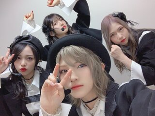 Akbファンにアンケートです 村山彩希 岡田奈々 茂木忍 向井 Yahoo 知恵袋