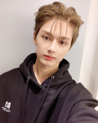 Kーpopの男性アイドルで イケメンランキングトップ10を 決 Yahoo 知恵袋
