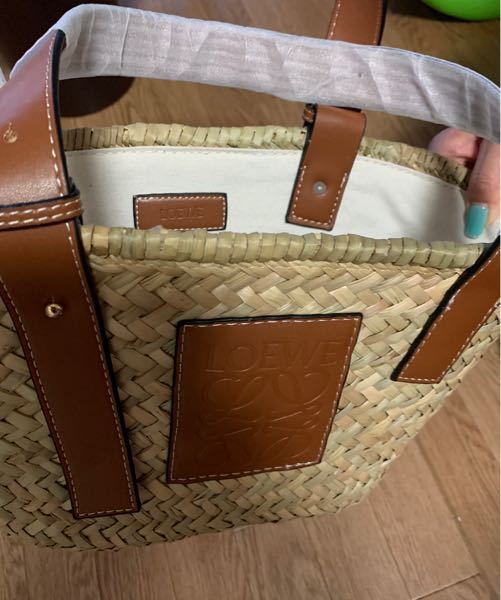 美麗　LOEWE　カゴバッグ　アナグラムレザー　シリアルナンバー　保存袋付 LOEWE(ロエベ)のかごバッグについて。 - 先日ラクマで購入したので