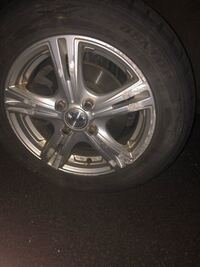 縁石に乗り上げた後から異音がしはじめました 先日交差点で後輪を縁石に乗り上 Yahoo 知恵袋